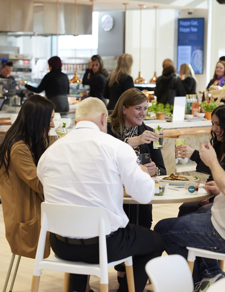 eu14_photoshoot_2023_catering_106.jpg