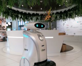 eu14_cleaning_robot_5.jpg